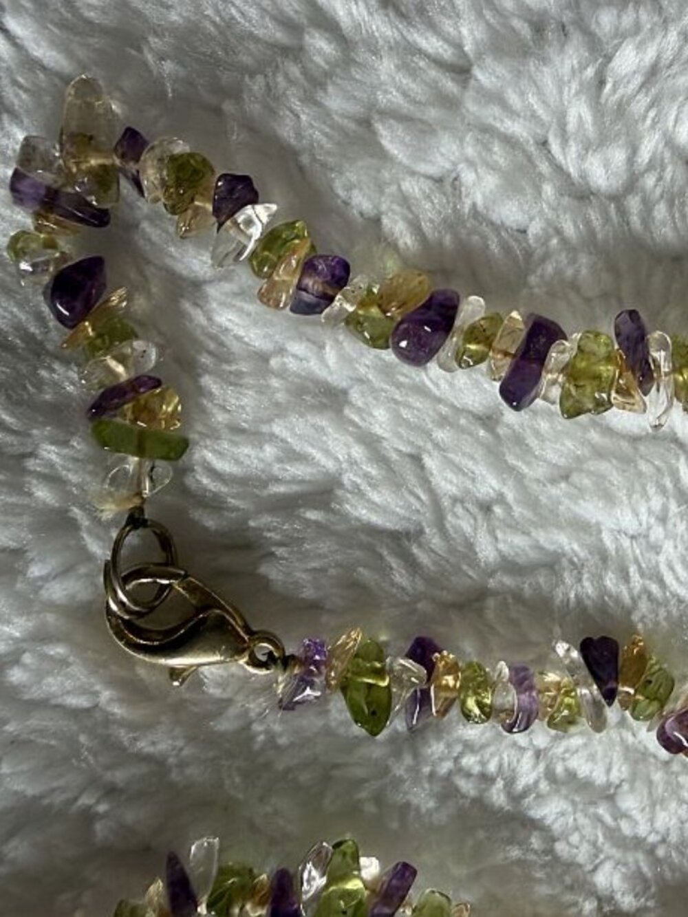 Necklace semi-precious stones